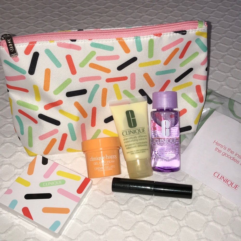 Clinique Cosmetic Gift Set PLEASE READ